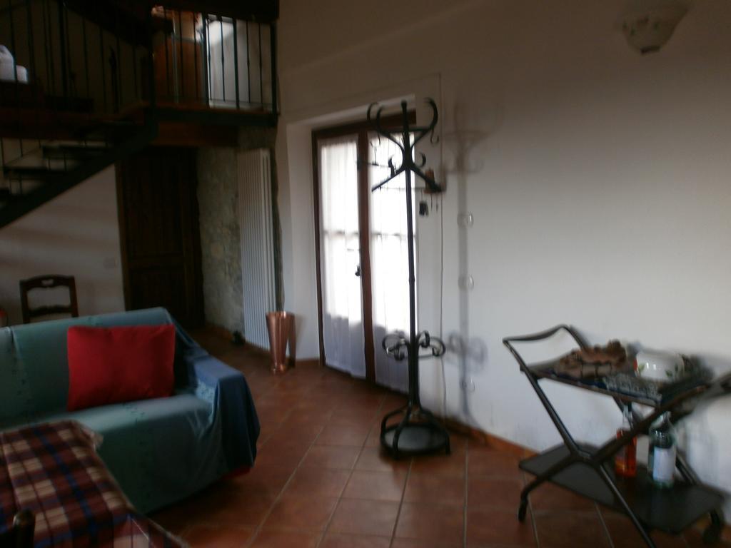 I Poggi Di Grace Bed & Breakfast Fivizzano Room photo